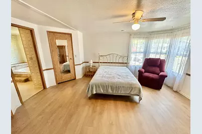 300 Winston Drive, Grants Pass, OR 97526 - Photo 15