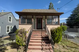 1034 High St, Klamath Falls, OR 97601 - Photo 1