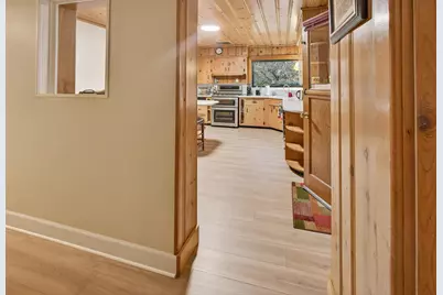 2170 NE 8th Street, Bend, OR 97701 - Photo 17