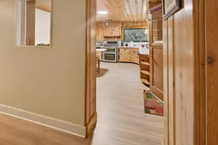 2170 NE 8th St, Bend, OR 97701 - Photo 17