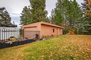 2170 NE 8th St, Bend, OR 97701 - Photo 45