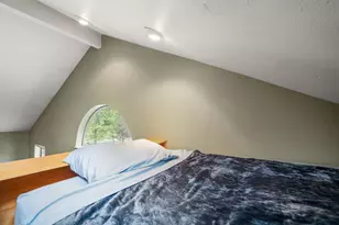 56856 Enterprise Dr, Sunriver, OR 97707 - Photo 13