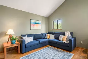 56856 Enterprise Dr, Sunriver, OR 97707 - Photo 5
