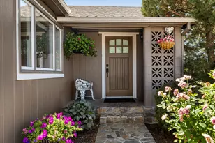 711 SW 3rd St, Madras, OR 97741 - Photo 3