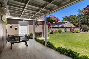 711 SW 3rd St, Madras, OR 97741 - Photo 33