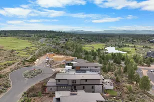 19260 Christopher Ct, Bend, OR 97702 - Photo 101