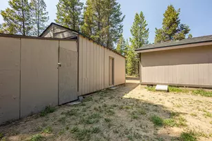 16093 Blackfeather Ln, La Pine, OR 97739 - Photo 29