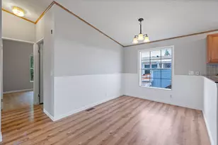 185 NW Harwood St, Prineville, OR 97754 - Photo 5