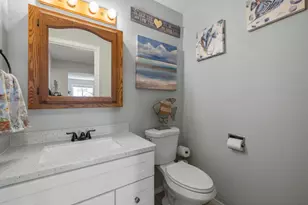 310 Mountain View Blvd, Klamath Falls, OR 97601 - Photo 27