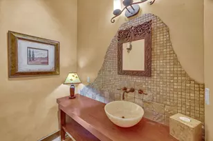 65885 Pronghorn Estates Dr, Bend, OR 97701 - Photo 21