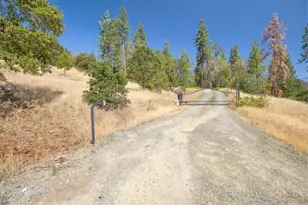 12748 Water Gap Rd, Williams, OR 97544 - Photo 33