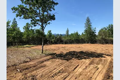 2093 Robertson Bridge Road #2100, Grants Pass, OR 97526 - Photo 11