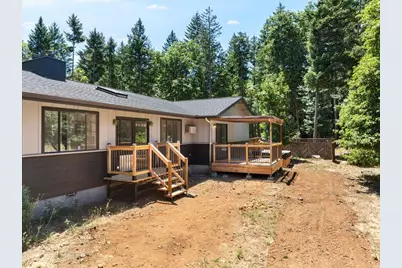 180 White Oak Drive, Cave Junction, OR 97523 - Photo 25