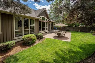 60943 Summerwood Way, Bend, OR 97702 - Photo 25