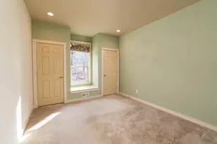 60943 Summerwood Way, Bend, OR 97702 - Photo 15