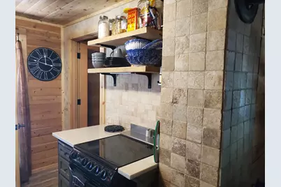 13 Diamond Lake Lp Loop, Chemult, OR 97731 - Photo 13