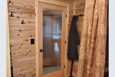 13 Diamond Lake Lp Loop, Chemult, OR 97731 - Photo 11