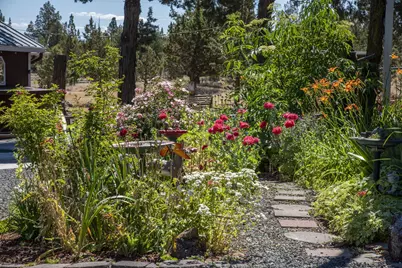 7683 SW Drake Drive, Culver, OR 97734 - Photo 9