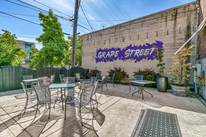 31 S Grape Street, Medford, OR 97501 - Photo 15