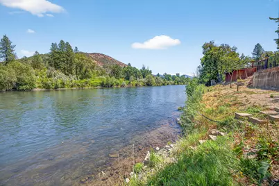 5508 Rogue River Highway, Gold Hill, OR 97525 - Photo 33