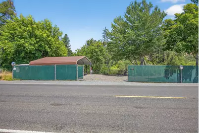 5508 Rogue River Highway, Gold Hill, OR 97525 - Photo 41