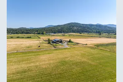 3290 Lower River Road, Grants Pass, OR 97526 - Photo 3