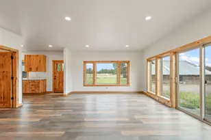 17373 S Century Dr, Bend, OR 97707 - Photo 33