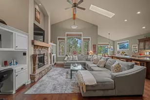 20868 Tamar Ln, Bend, OR 97702 - Photo 3