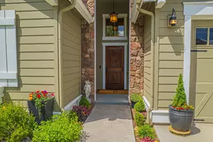 20868 Tamar Ln, Bend, OR 97702 - Photo 11