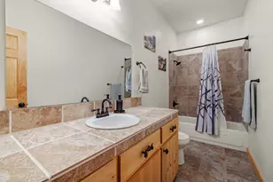 7608 Skycrest Dr, Klamath Falls, OR 97601 - Photo 31