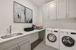 1361 NW Ochoa Dr, Bend, OR 97703 - Photo 7