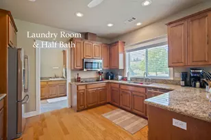 308 Crume Dr, Grants Pass, OR 97526 - Photo 21