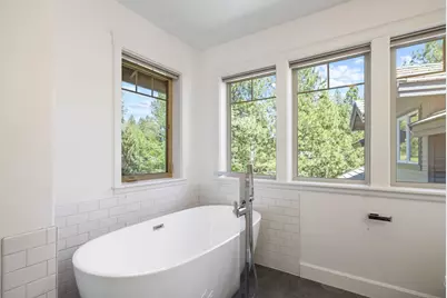 19357 Golden Lake Court, Bend, OR 97702 - Photo 27