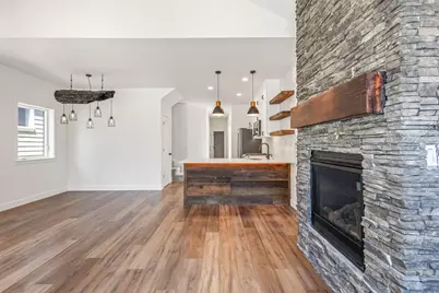 988 E Black Butte Avenue #30, Sisters, OR 97759 - Photo 7