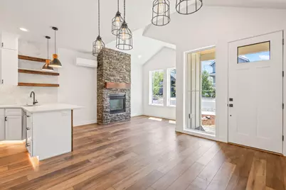 988 E Black Butte Avenue #30, Sisters, OR 97759 - Photo 9