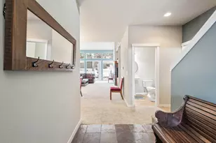 1421 Highland View Loop, Redmond, OR 97756 - Photo 3