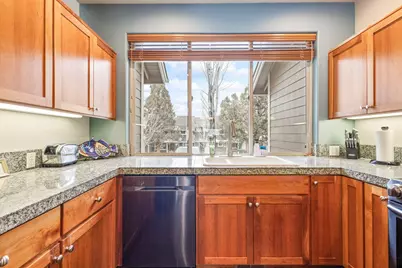 1421 Highland View Loop, Redmond, OR 97756 - Photo 13