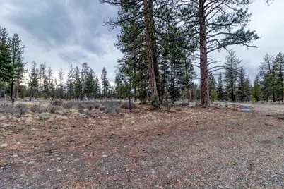 655 W Three Peaks Drive, Sisters, OR 97759 - Photo 5