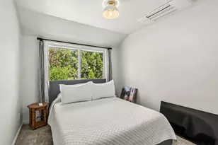 3806 Jumpoff Joe Creek Rd, Grants Pass, OR 97526 - Photo 23