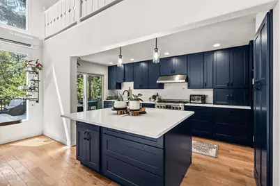 3806 Jumpoff Joe Creek Road, Grants Pass, OR 97526 - Photo 5