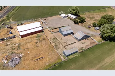 22990 Hwy 50, Merrill, OR 97633 - Photo 21