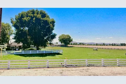 22990 Hwy 50, Merrill, OR 97633 - Photo 3