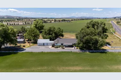 22990 Hwy 50, Merrill, OR 97633 - Photo 1