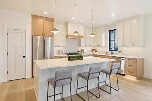 3023 NW Polarstar Ave, Bend, OR 97703 - Photo 9