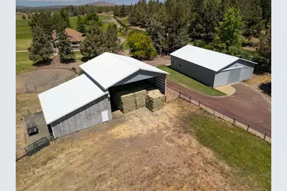 65055 Old Bend Redmond Highway, Bend, OR 97703 - Photo 37