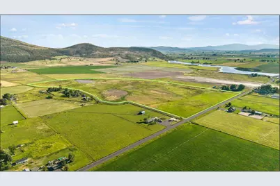 Crystal Springs #NKA 0, Klamath Falls, OR 97603 - Photo 27