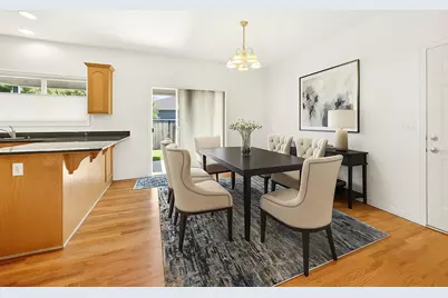 201 Orchardview Circle, Central Point, OR 97502 - Photo 11