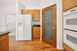 201 Orchardview Cir, Central Point, OR 97502 - Photo 17