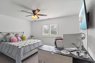 1272 Green Valley Dr, Cave Junction, OR 97523 - Photo 17