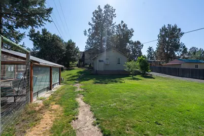 20087 Beaver Lane, Bend, OR 97703 - Photo 49